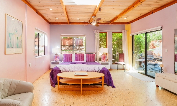 Master Lavender Room image